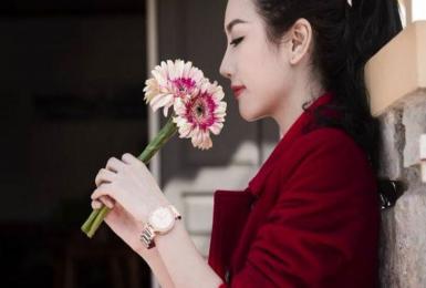 Phụ nữ có thích ngoại tình không?