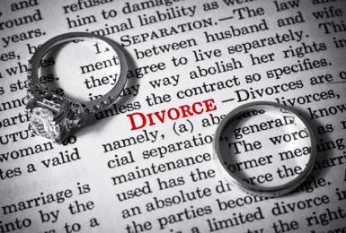Thủ tục ly hôn vắng mặt: những lưu ý nên nắm vững