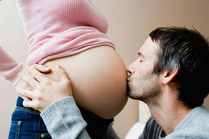 Vì sao đàn ông ngoại tình khi vợ mang bầu