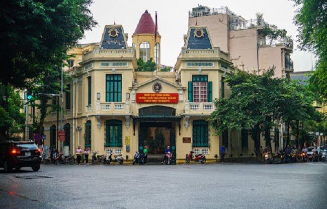 Quận Hoàn Kiếm