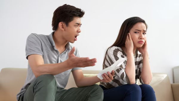 Chồng vô tâm phải làm sao?