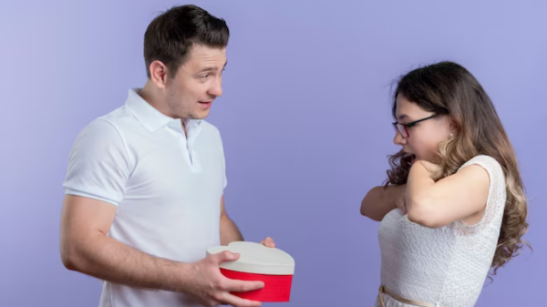 bóc bánh trả tiền